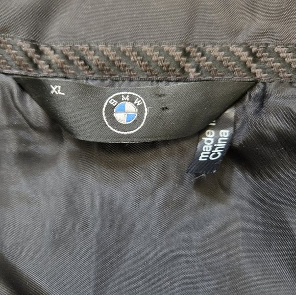 BMW M SERIES  Black Unisex Windbreaker Jacket. Size XL - Picture 11 of 15